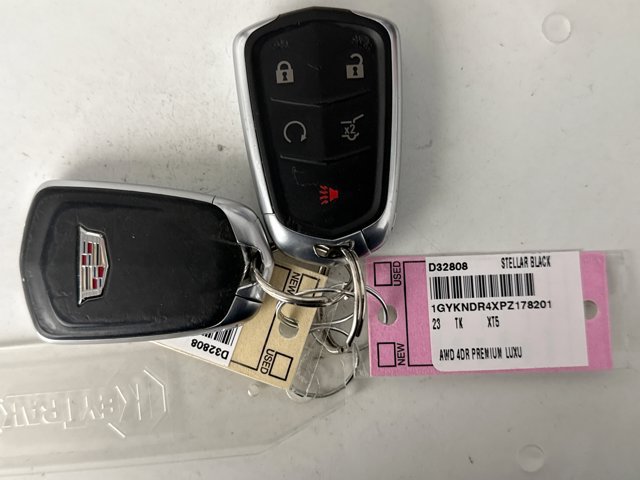 Used 2023 Cadillac XT5 Premium Luxury AWD/4WD image 22