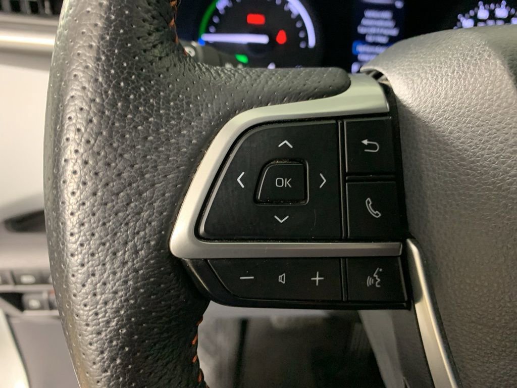 Used 2021 Toyota Sienna XSE w/ XSE Plus Package image 21