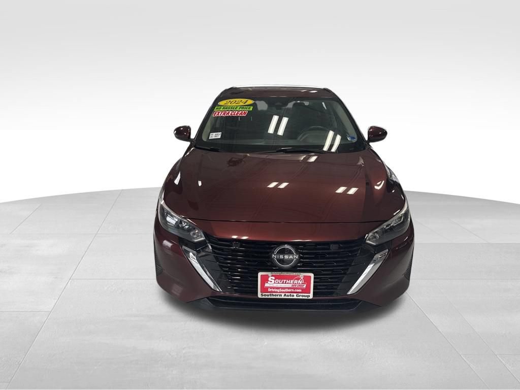 Used 2024 Nissan Sentra SV FWD image 9