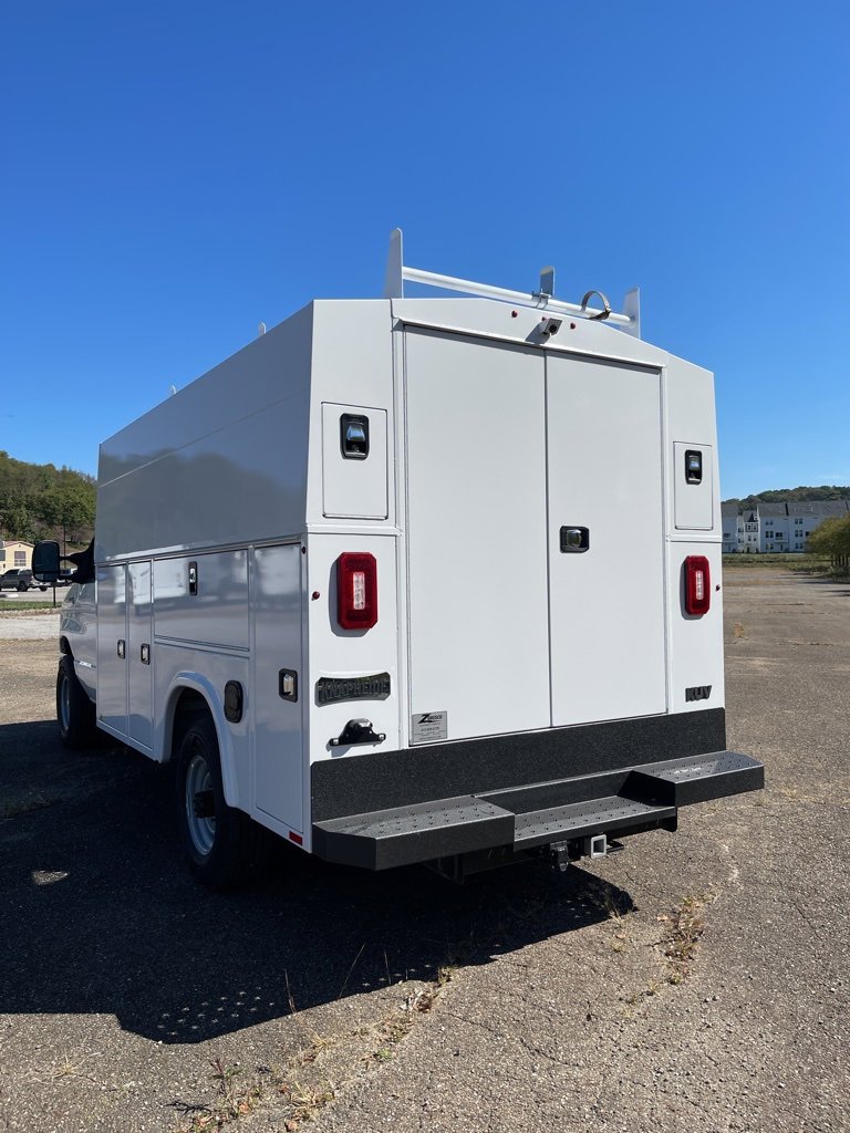 New 2025 Ford E-350 and Econoline 350 Super Duty w/ Power Equipment Group image 3