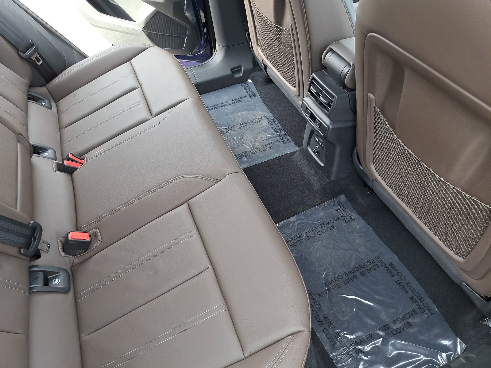 Used 2024 Audi Q4 e-tron Premium Plus image 11