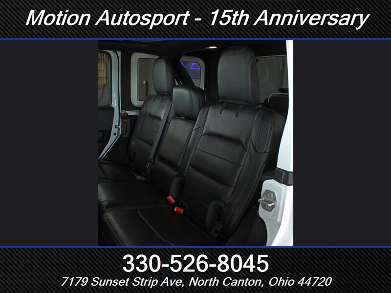 Used 2023 Jeep Wrangler Unlimited Sahara AWD/4WD image 45
