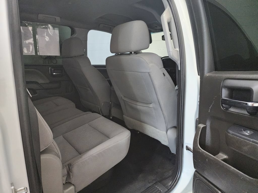 Used 2018 Chevrolet Silverado 1500 Custom w/ Custom Value Package AWD/4WD image 28
