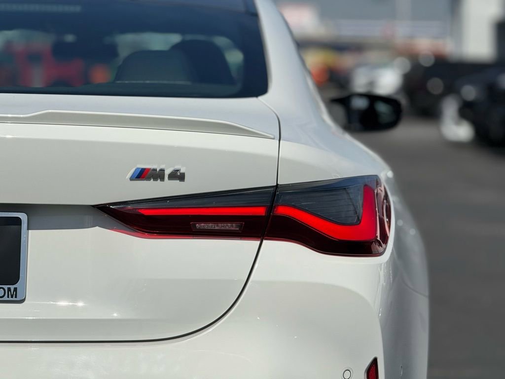 Used 2024 BMW M4 Coupe w/ Executive Package image 11