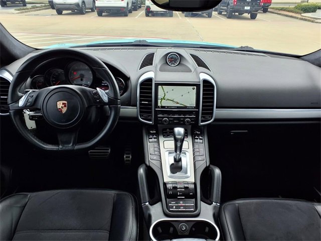 Used 2013 Porsche Cayenne GTS image 5
