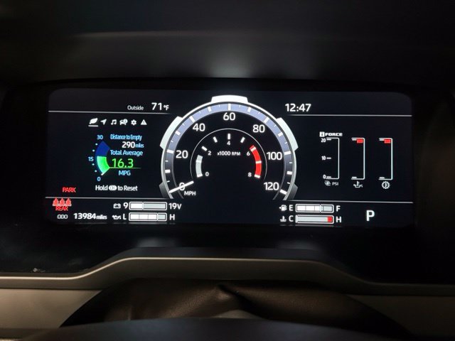 Used 2025 Toyota Tundra Limited w/ TRD Off-Road Package AWD/4WD image 19