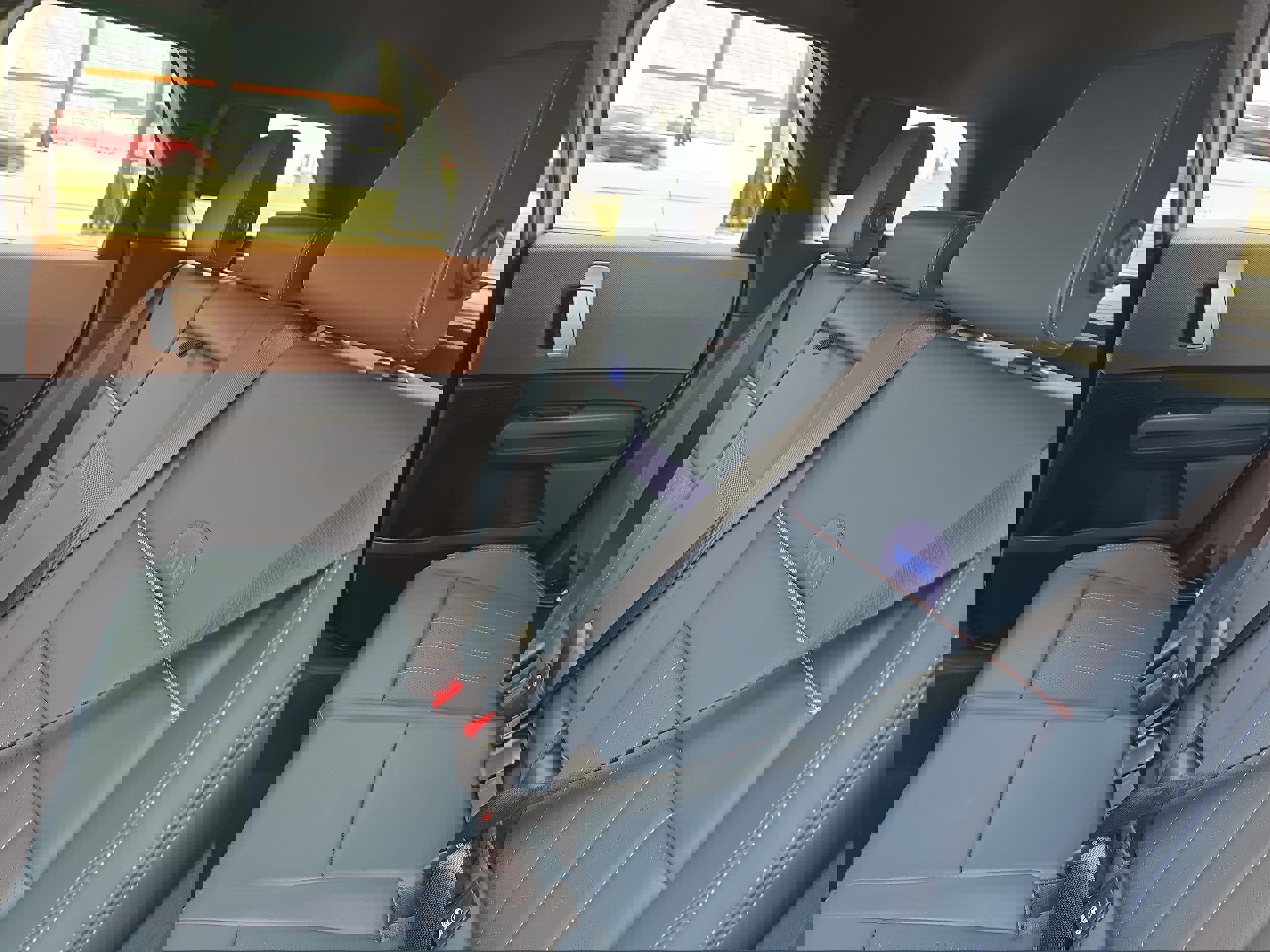 Certified 2025 MINI Cooper Countryman S w/ Comfort Package Max image 15