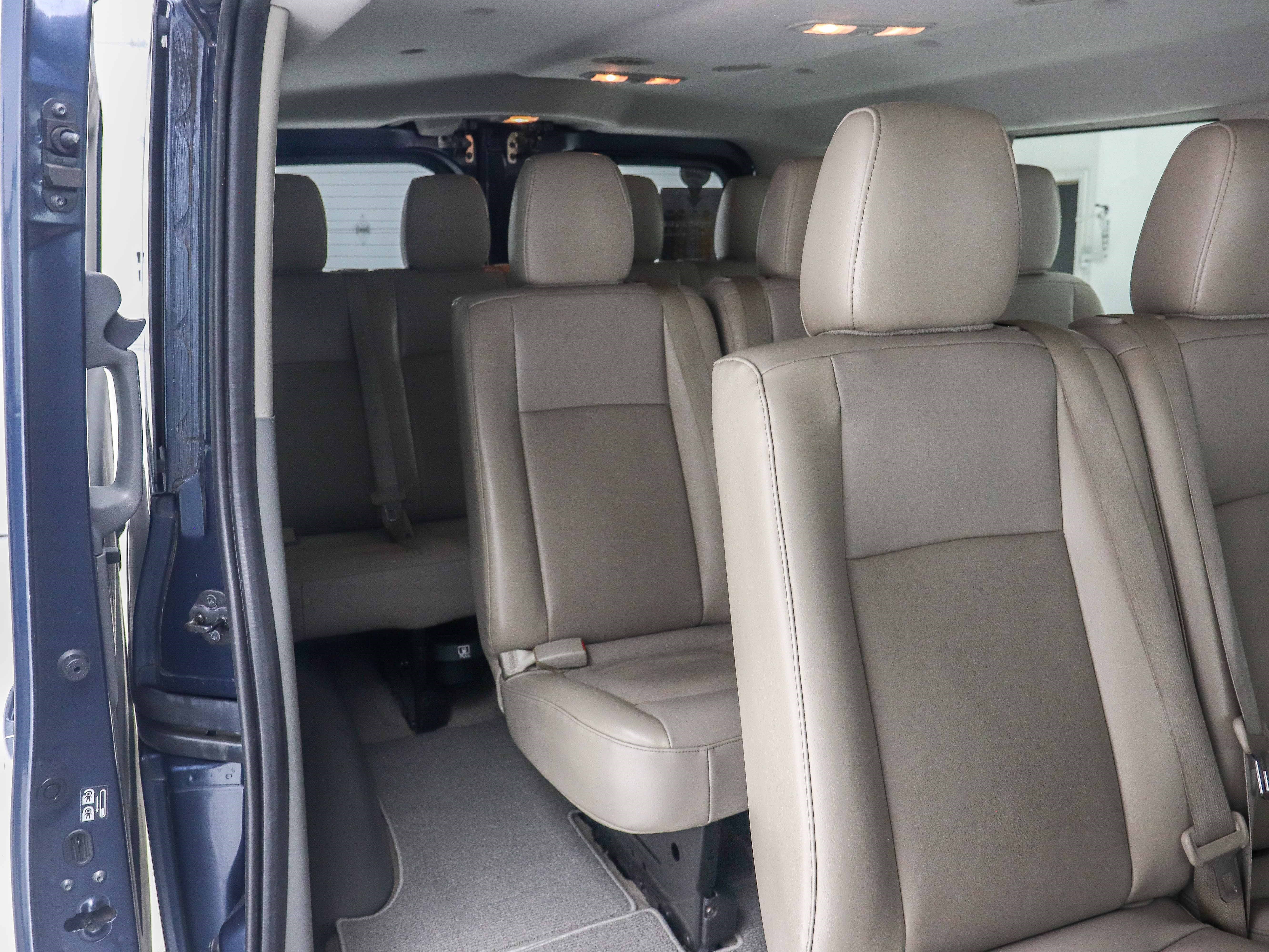 Used 2021 Nissan NV 3500 SL RWD image 14