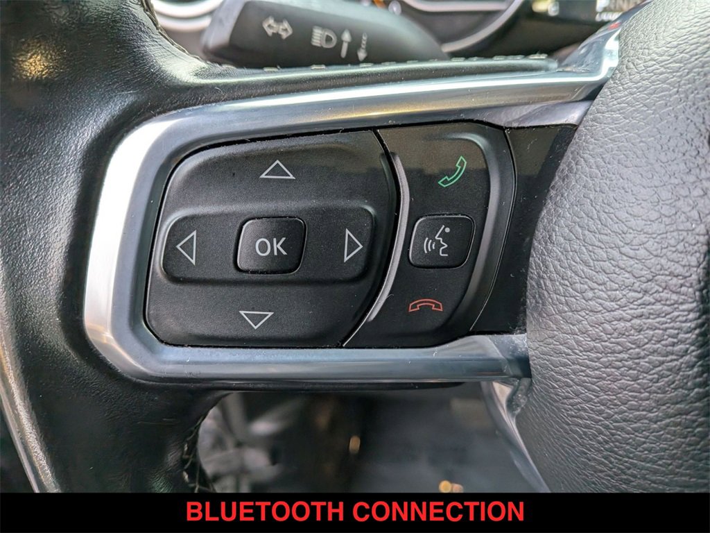 Used 2020 Jeep Wrangler Unlimited Sahara image 6