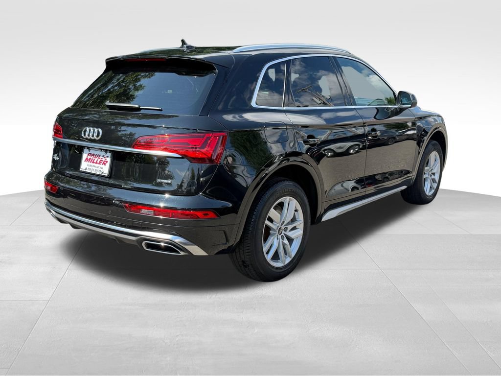 Used 2023 Audi Q5 2.0T Premium w/ Convenience Package AWD/4WD image 8