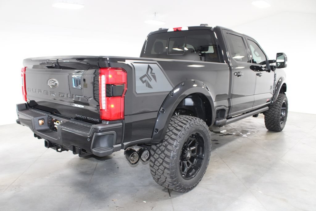 New 2026 Ford F250 Lariat w/ Black Appearance Package AWD/4WD image 8