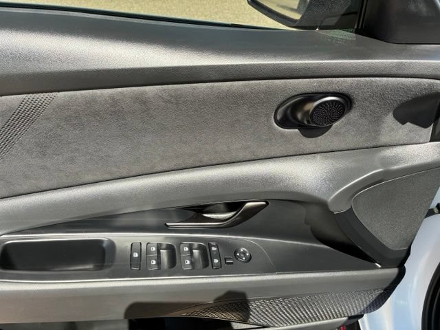 Used 2025 Hyundai Elantra N FWD image 10