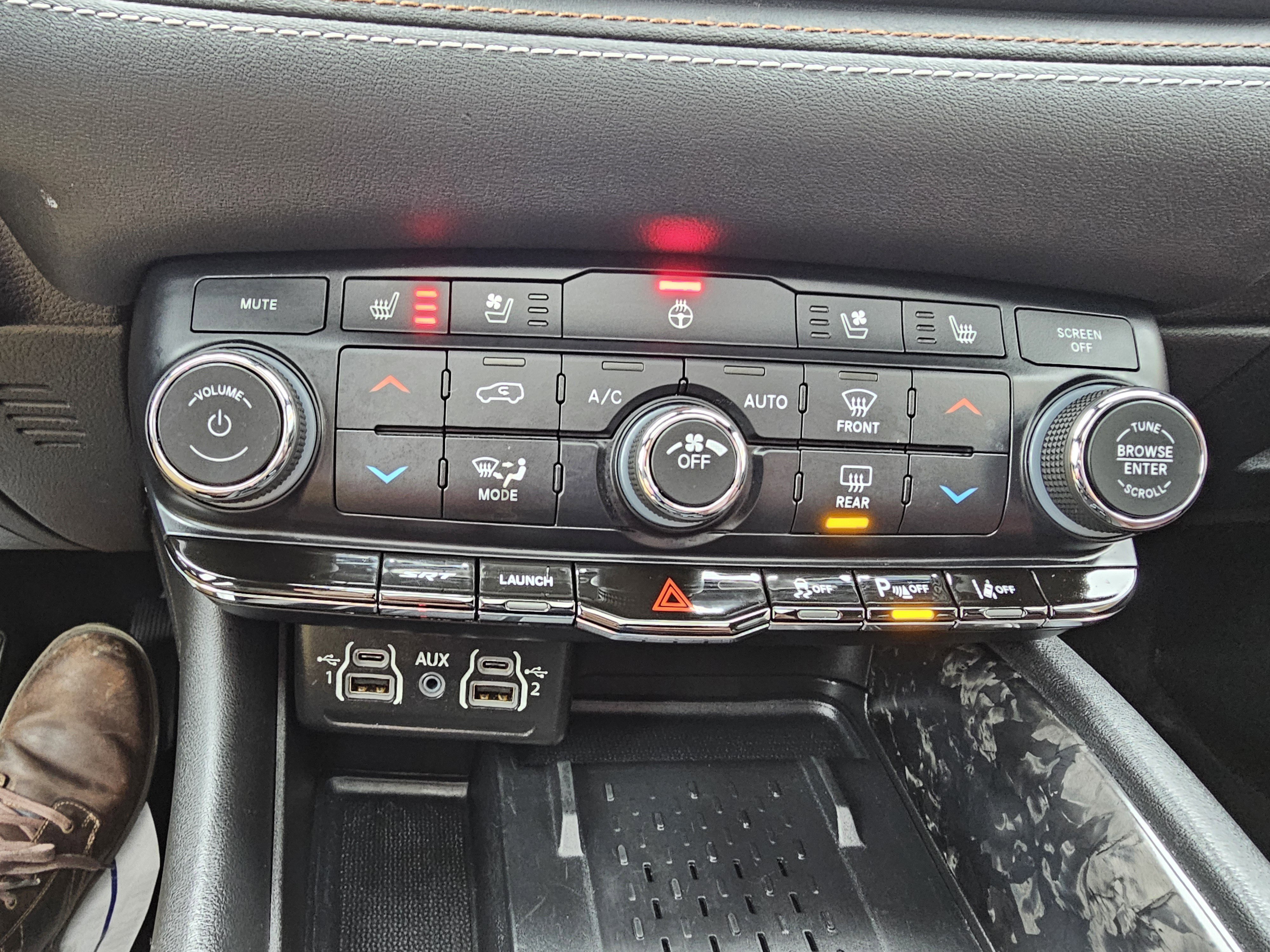 Used 2025 Dodge Durango SRT Hellcat image 30