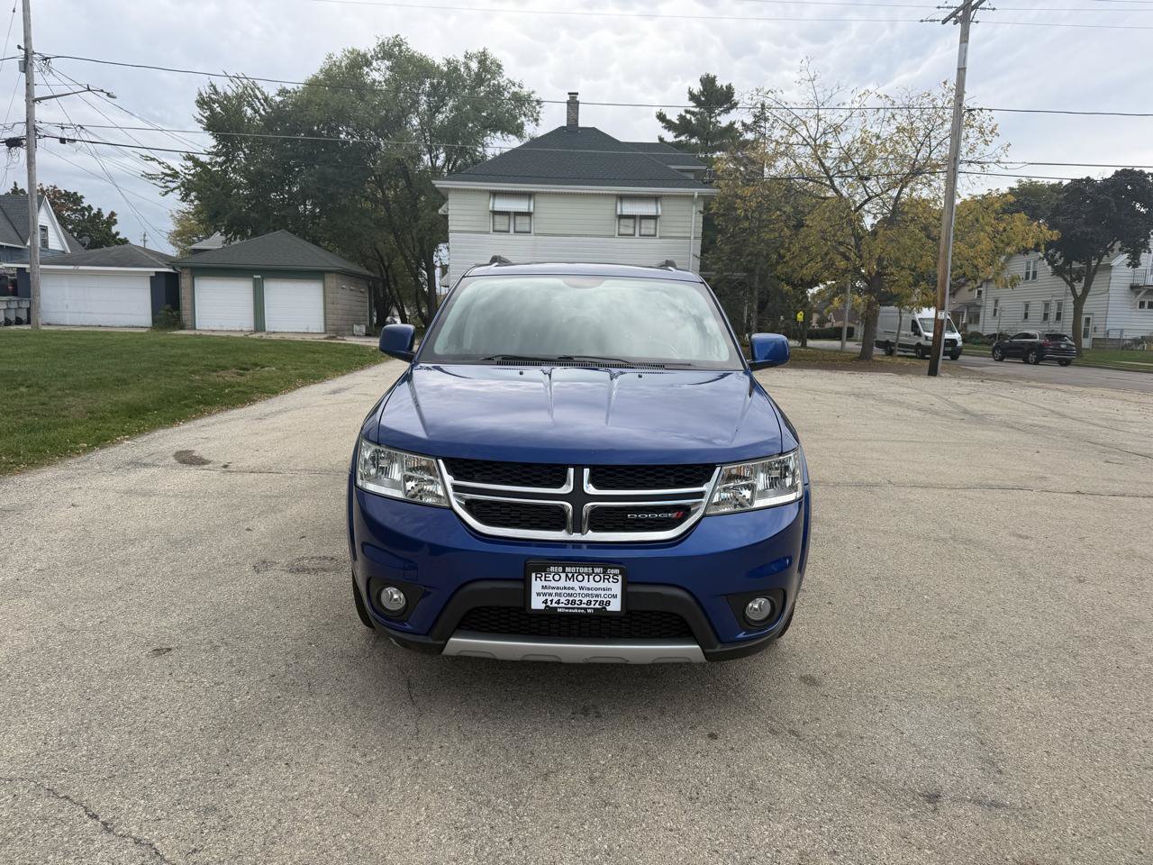 Used 2015 Dodge Journey Limited w/ Sun/Sound & Wheel Group AWD/4WD image 2