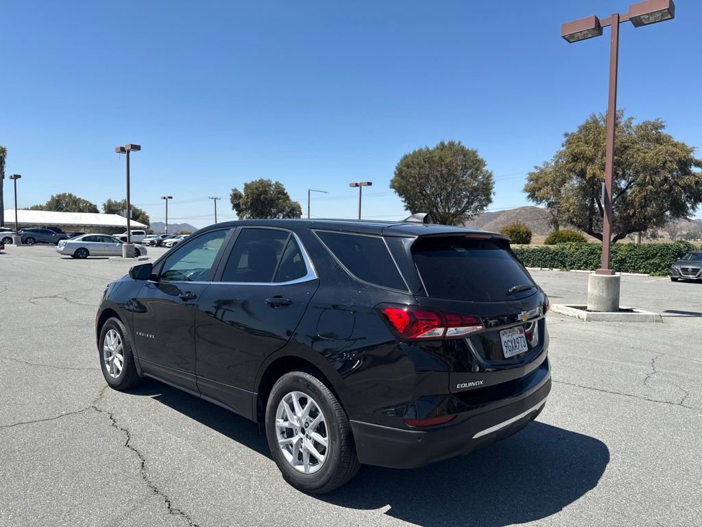 Used 2023 Chevrolet Equinox LT w/ Driver Convenience Package FWD image 6