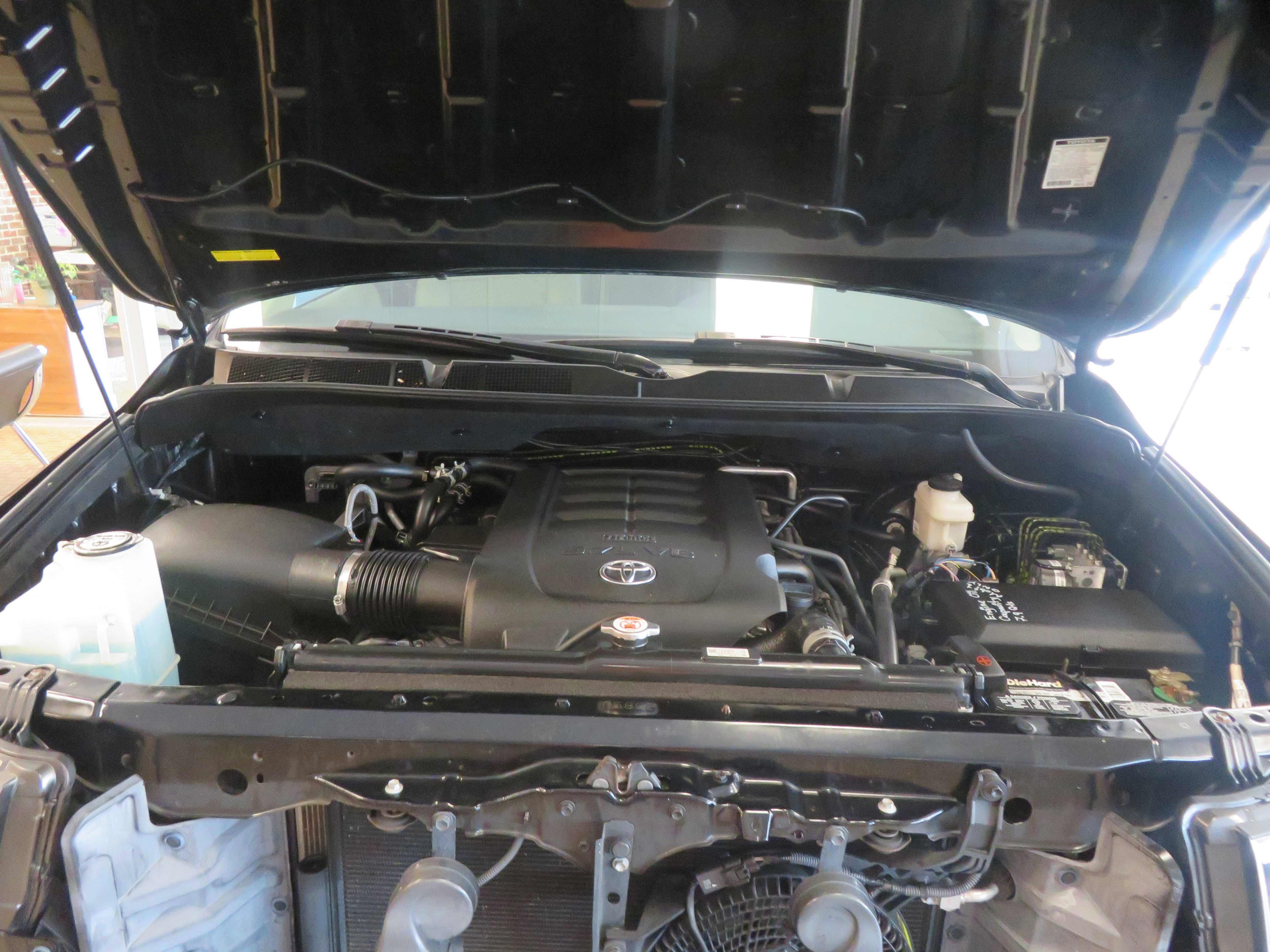 Used 2019 Toyota Sequoia Limited w/ Safety & Convenience Package RWD image 65