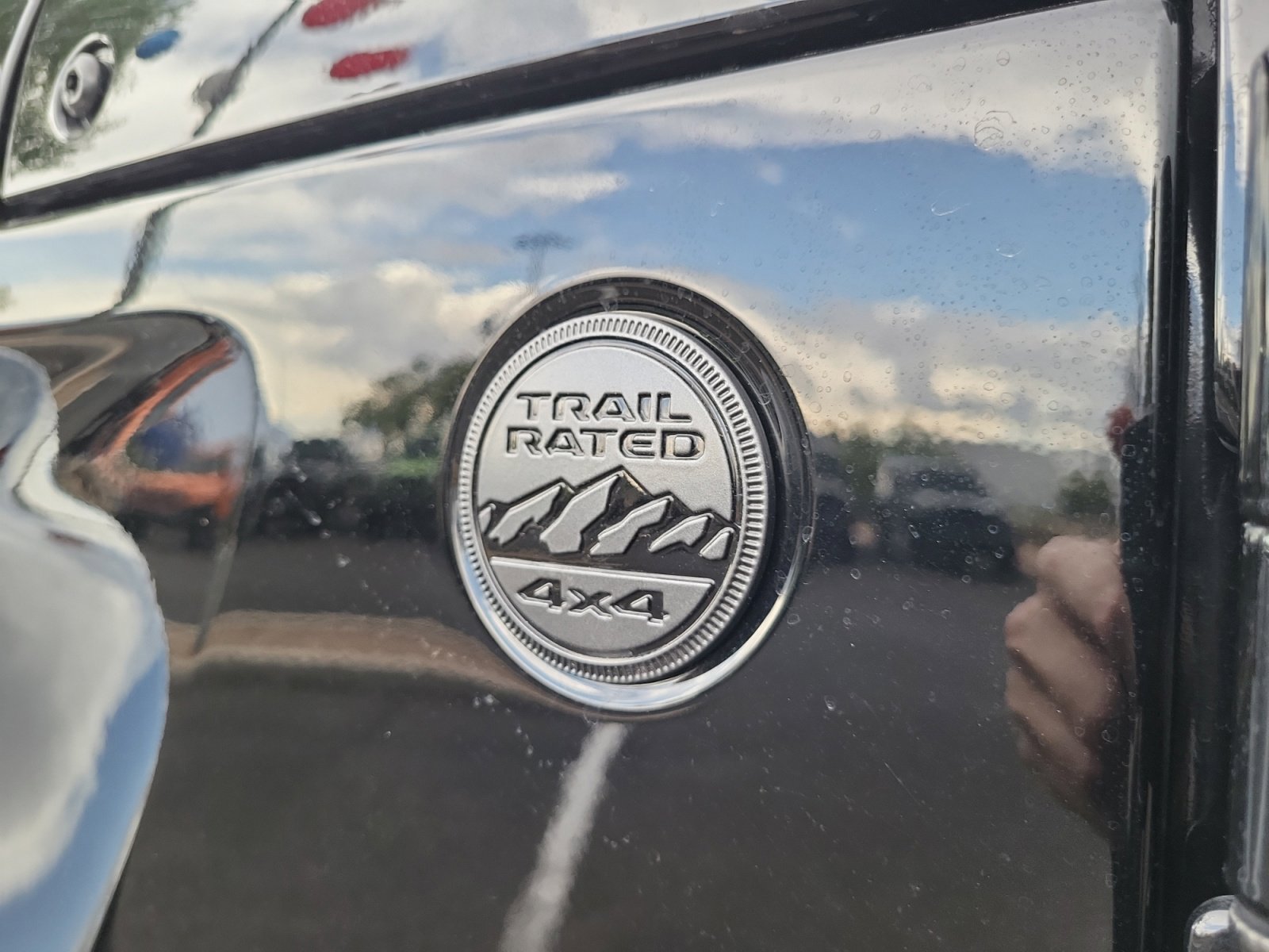 New 2025 Jeep Wrangler Sahara image 24