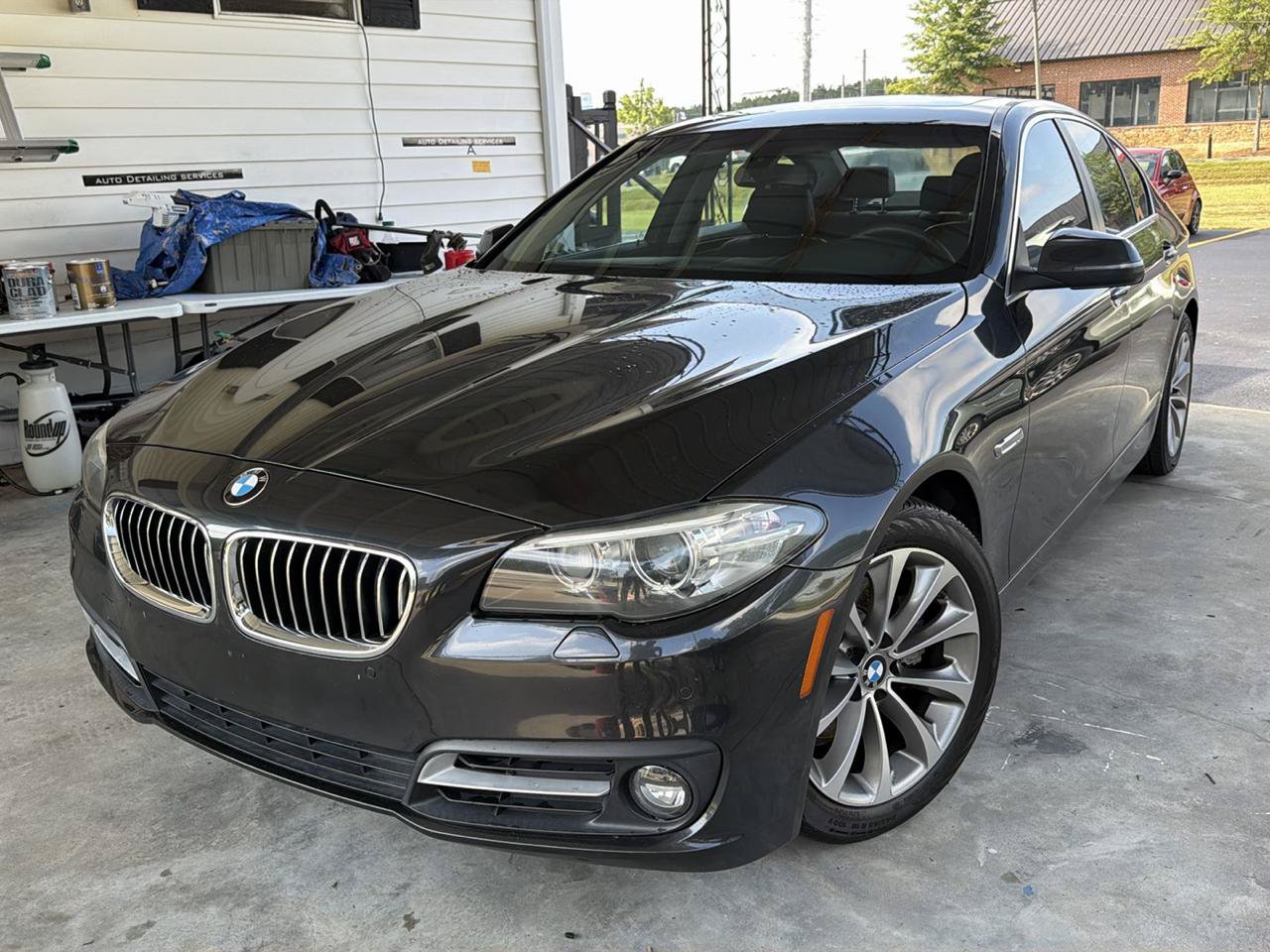 Used 2015 BMW 528i xDrive Sedan AWD/4WD image 1