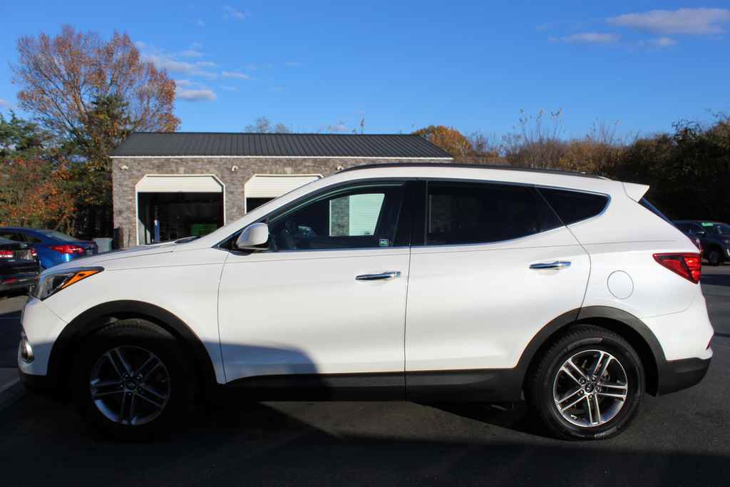 Used 2017 Hyundai Santa Fe Sport FWD image 10