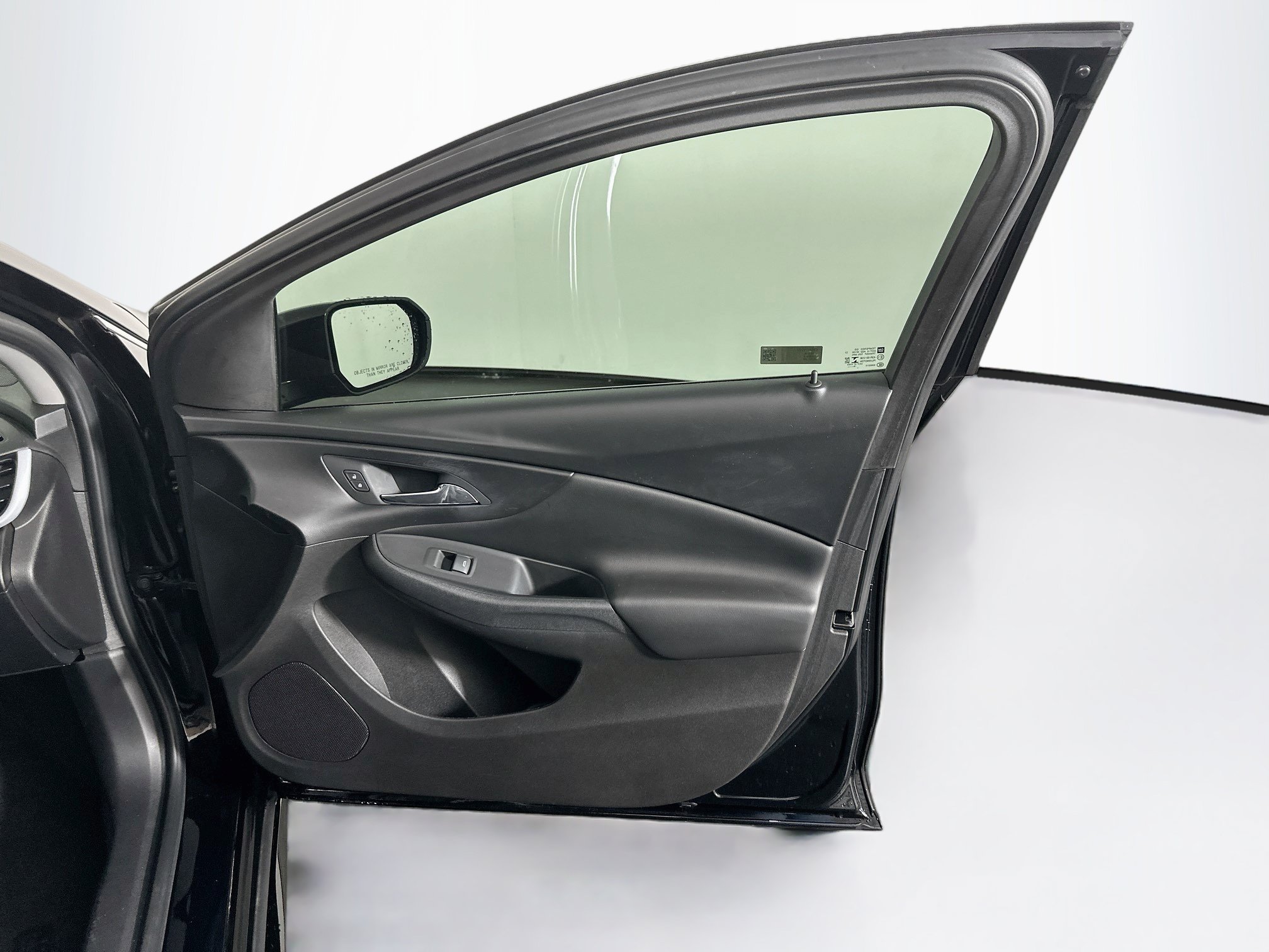 Used 2019 Chevrolet Volt LT w/ Power Convenience Package FWD image 30