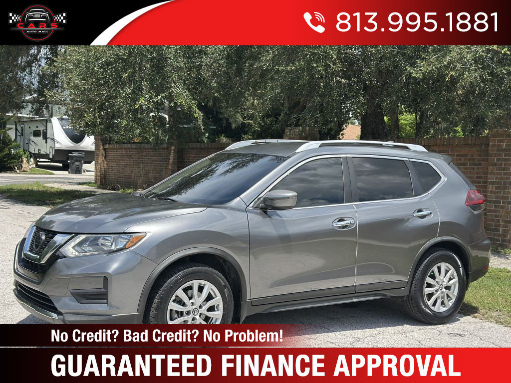 Used 2020 Nissan Rogue SV FWD image 1