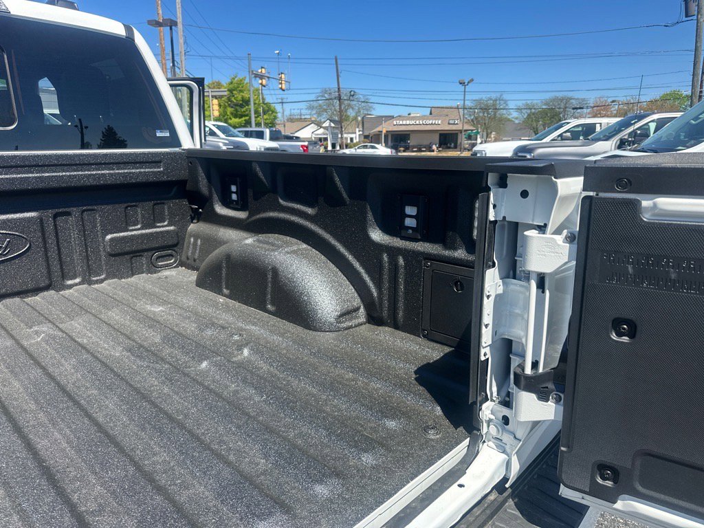 New 2025 Ford F150 Platinum w/ Equipment Group 702A High image 14