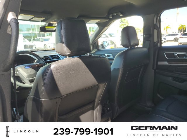 Used 2019 Ford Explorer Limited w/ Ford Safe & Smart Package FWD image 21