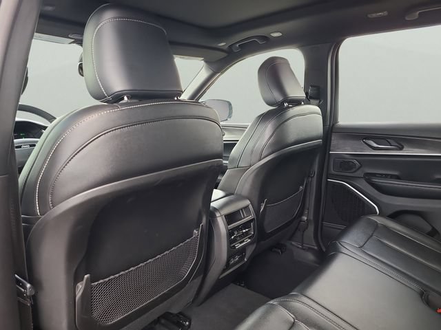Used 2024 Jeep Grand Cherokee Limited 4xe AWD/4WD image 9