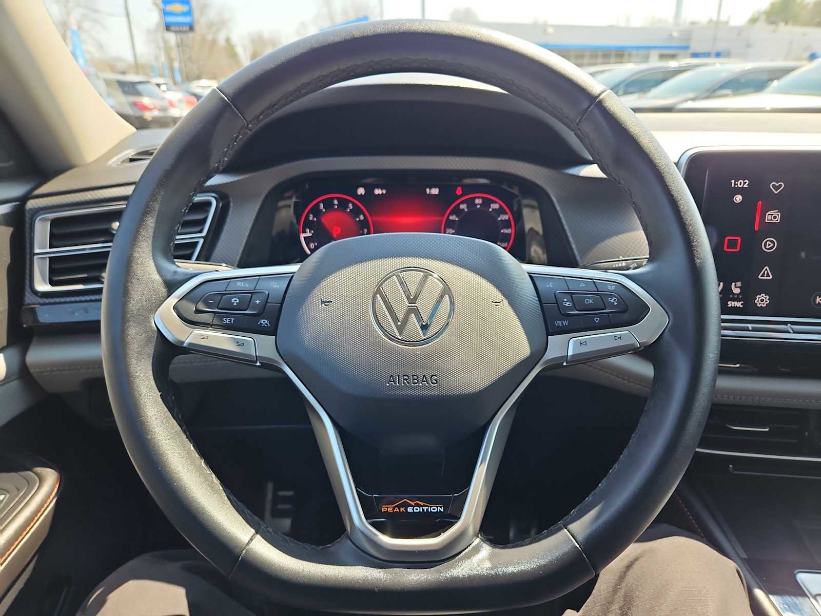 Used 2024 Volkswagen Atlas Peak Edition SE AWD/4WD image 19