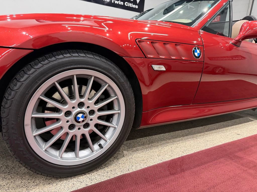 Used 2001 BMW Z3 3.0i RWD image 24