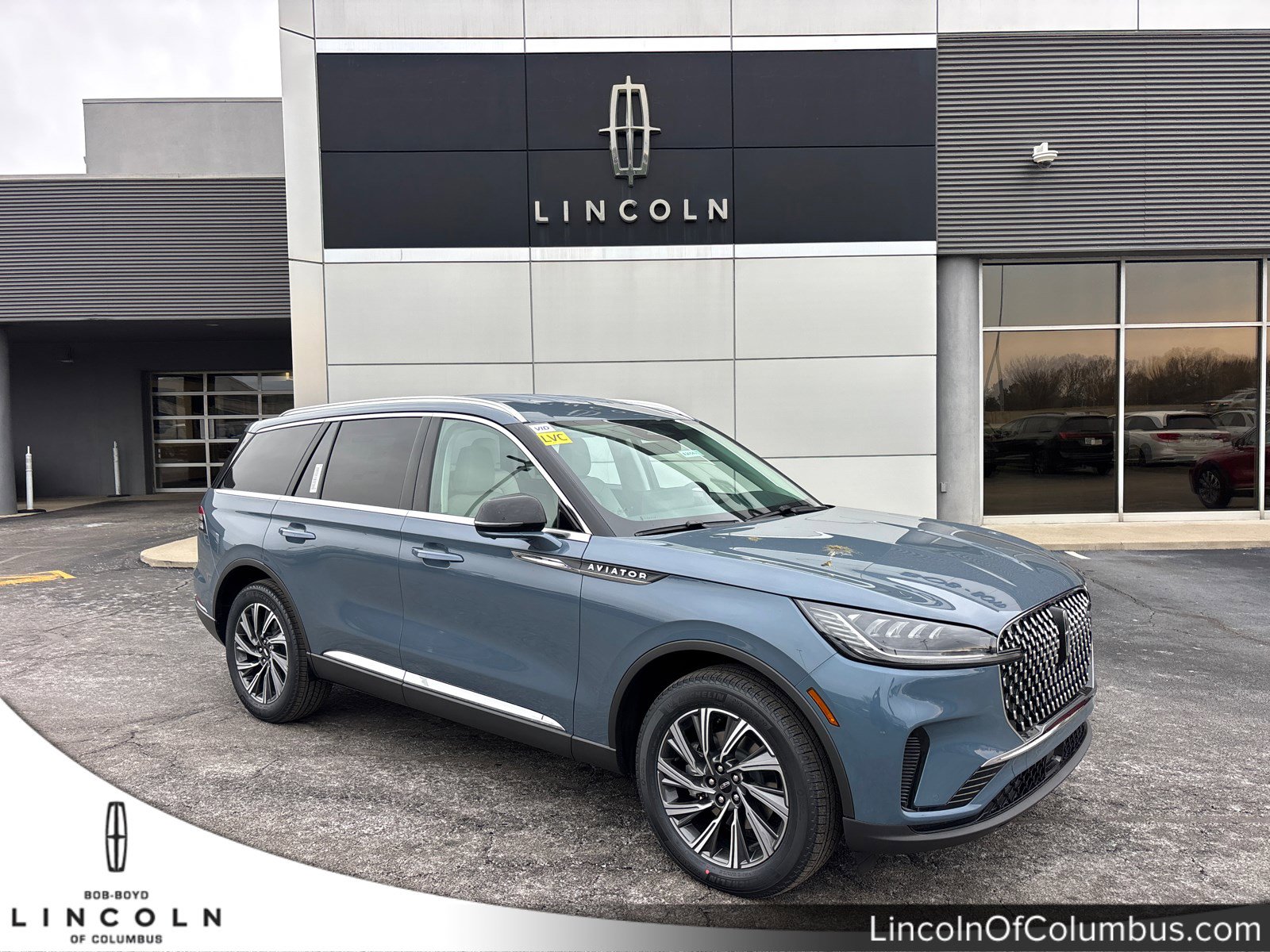 New 2026 Lincoln Aviator AWD