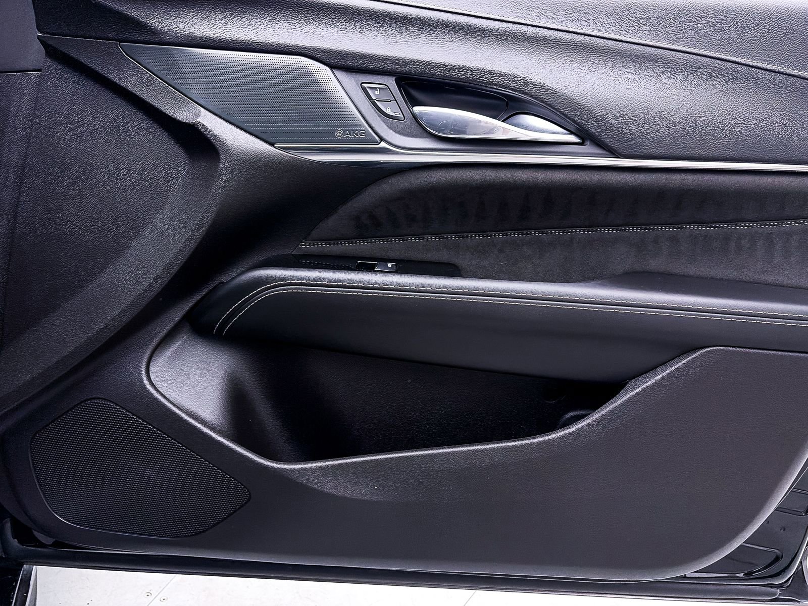 Used 2023 Cadillac CT4 V Blackwing w/ Driver Assist Package RWD image 44