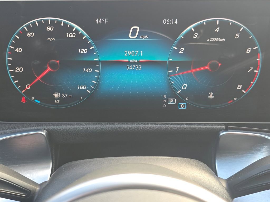 Used 2020 Mercedes-Benz GLB 250 4MATIC image 28