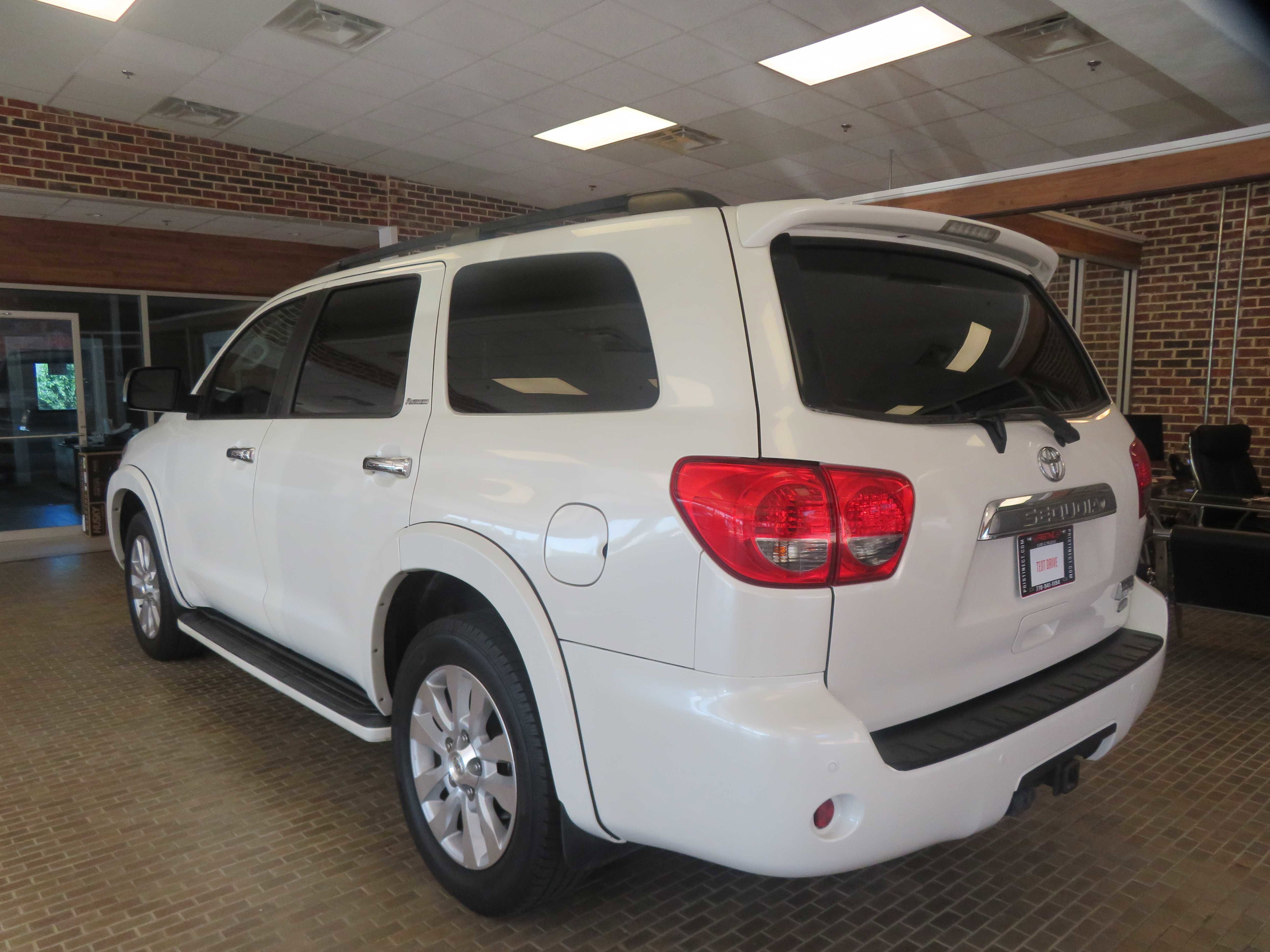 Used 2016 Toyota Sequoia Platinum AWD/4WD image 92