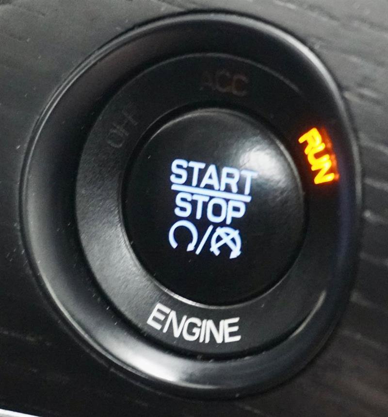 Used 2014 Jeep Grand Cherokee Summit AWD/4WD image 32
