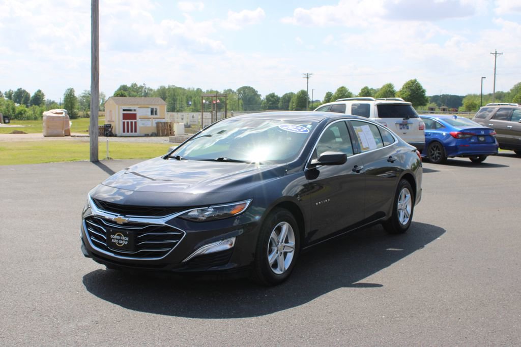 Used 2023 Chevrolet Malibu LS FWD image 4