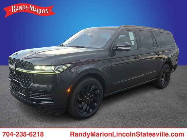 New 2025 Lincoln Navigator L Reserve w/ Jet Appearance Package AWD/4WD image 1