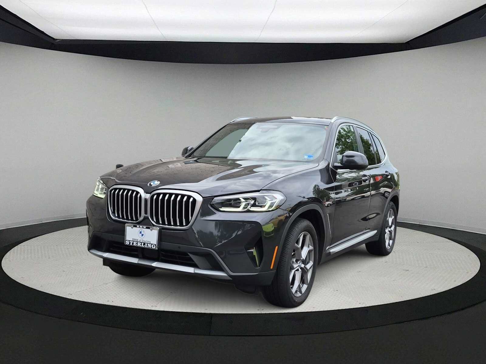 Used 2023 BMW X3 xDrive30i w/ Premium Package AWD/4WD image 4