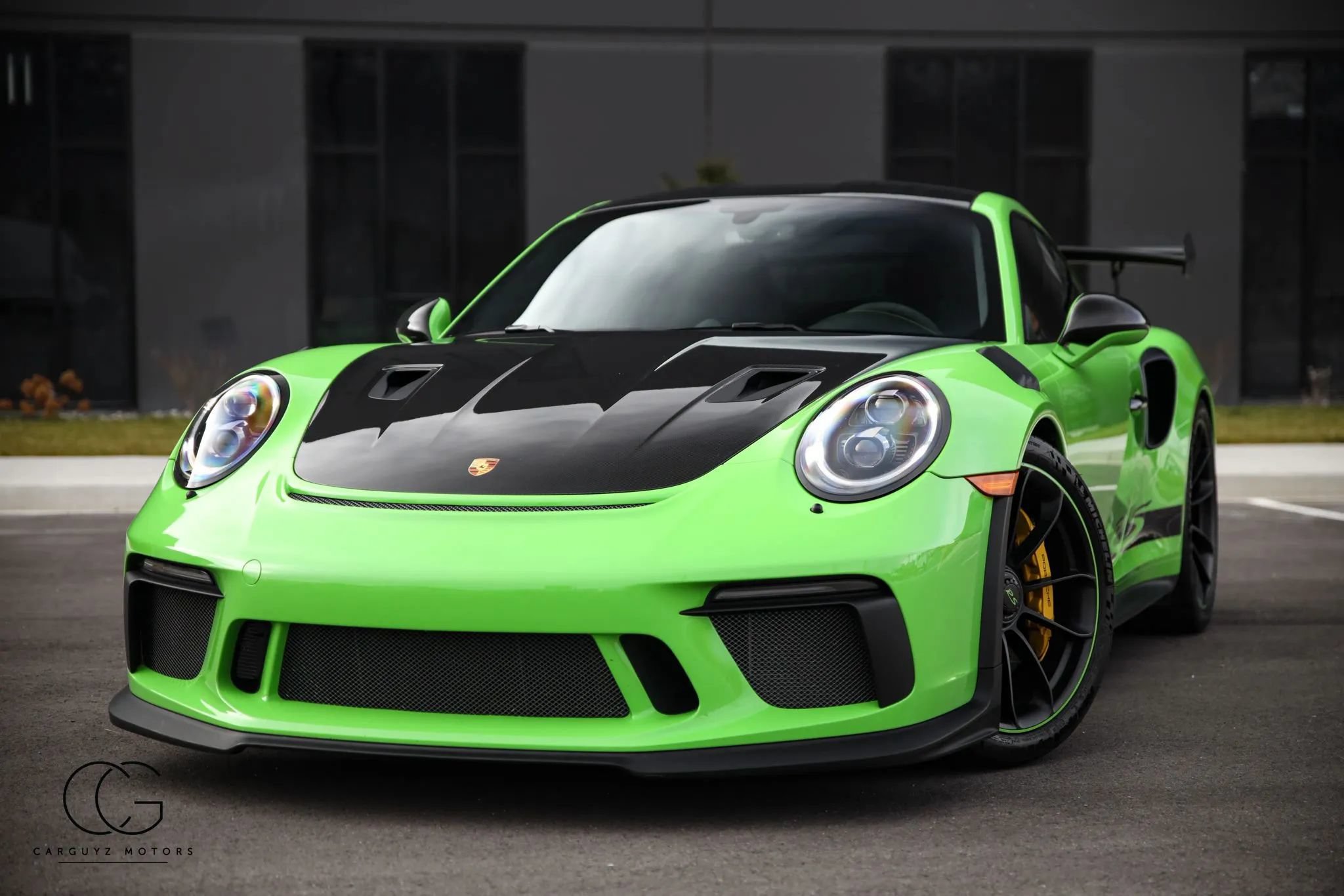 Used 2019 Porsche 911 GT3 RS RWD image 2