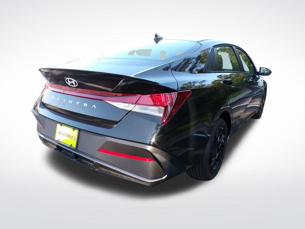 New 2026 Hyundai Elantra Sport FWD image 6