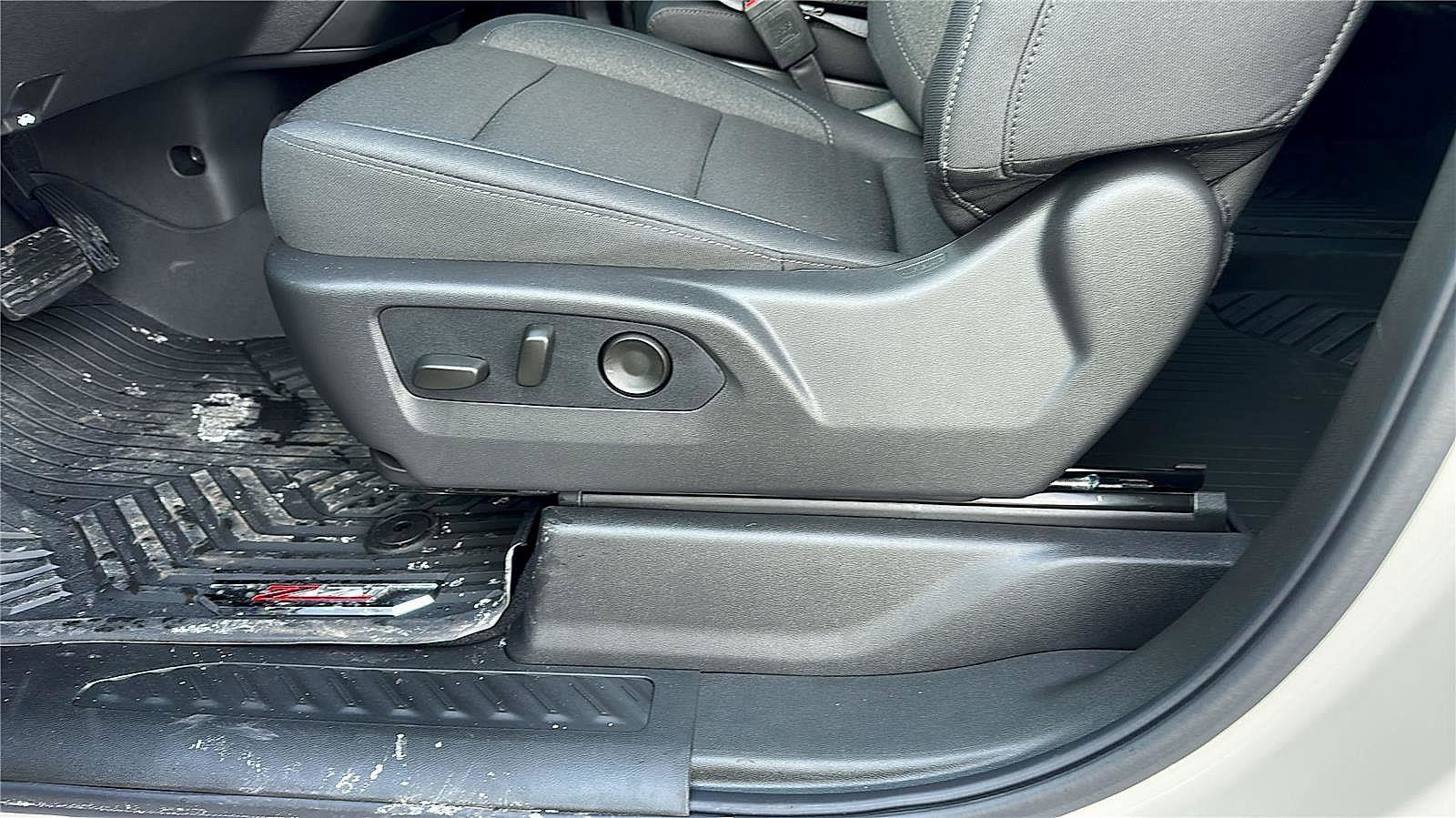 Used 2026 Chevrolet Silverado 1500 Custom Trail Boss image 24