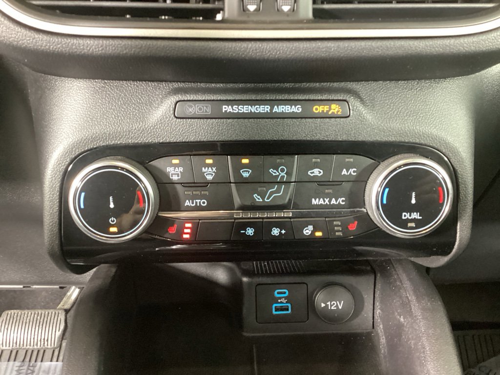 Used 2022 Ford Escape SE w/ Convenience Package image 24