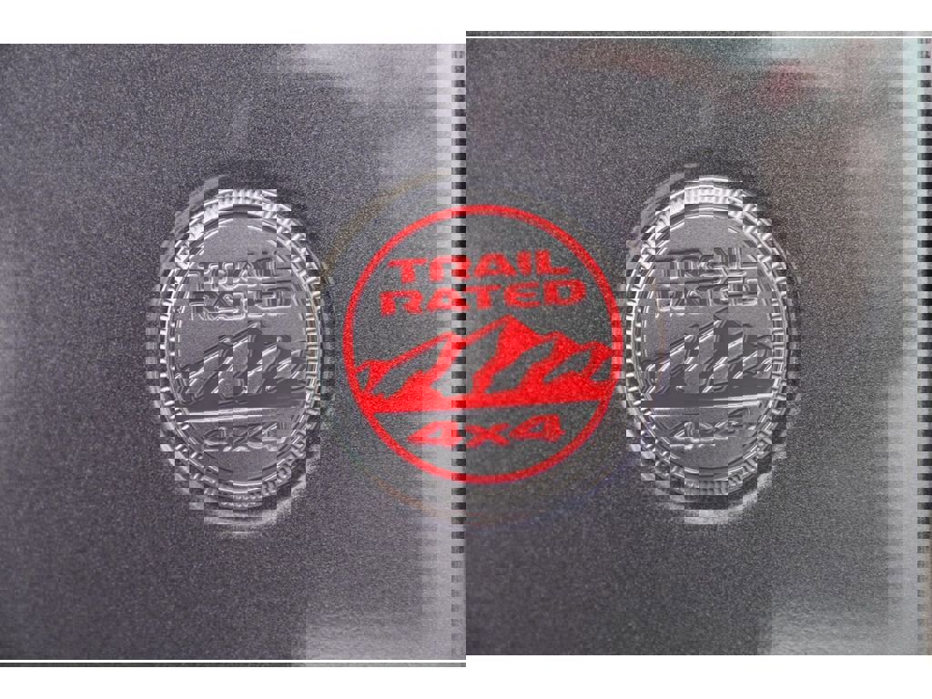 Used 2020 Jeep Gladiator Rubicon image 9