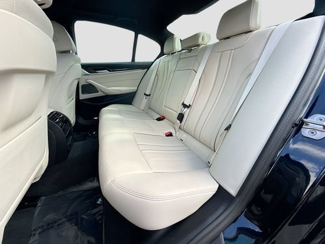 Used 2023 BMW 530i w/ Premium Package RWD image 22