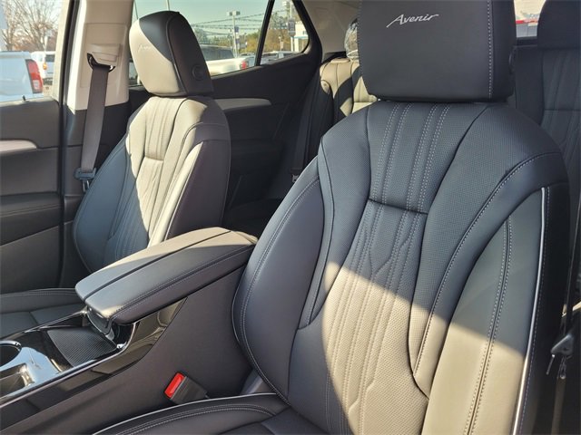 New 2025 Buick Envision Avenir image 16