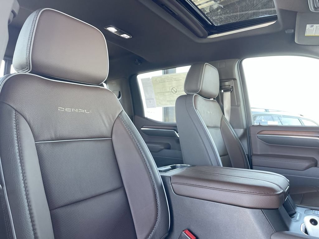 New 2026 GMC Sierra 1500 Denali w/ Denali Reserve Package AWD/4WD image 29