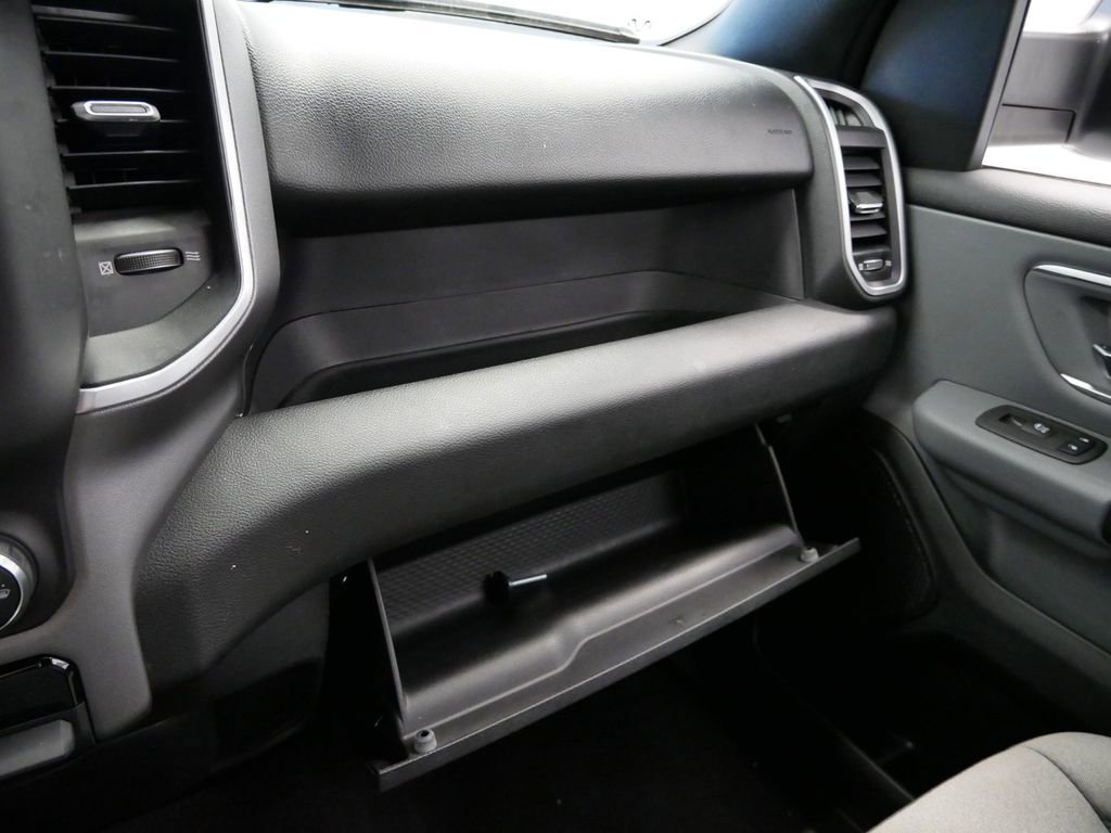 Certified 2022 RAM 1500 Big Horn image 39