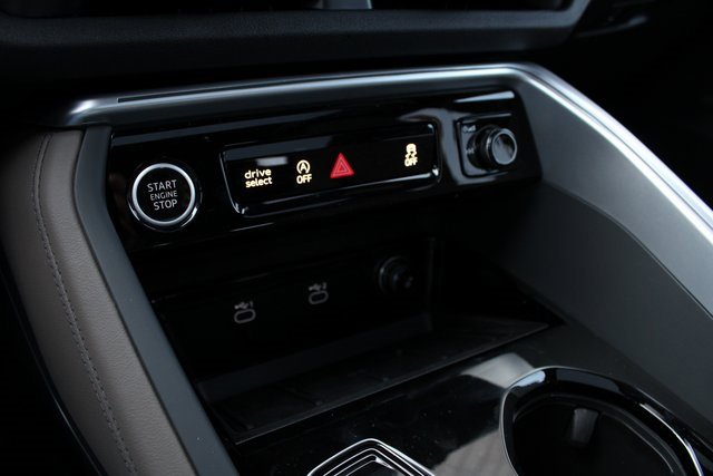 New 2025 Audi Q5 Premium Plus image 11