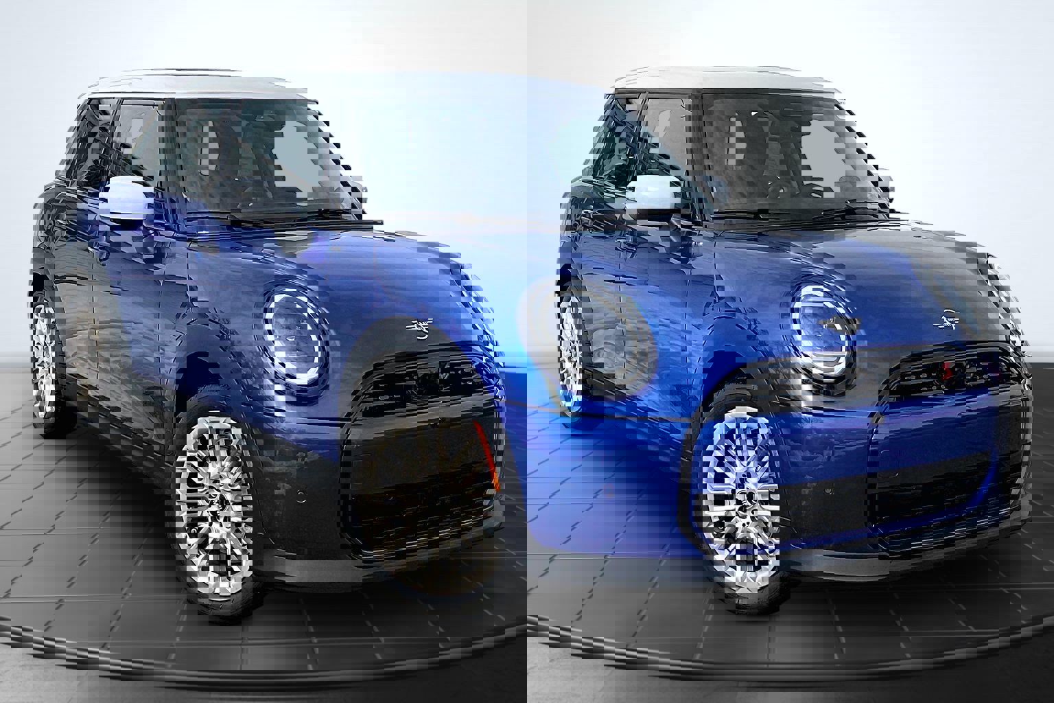 New 2026 MINI Cooper S image 2