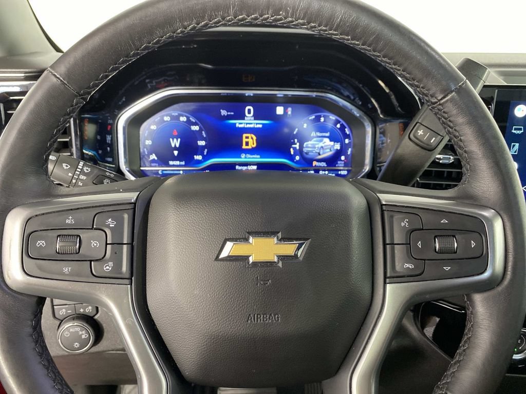 Used 2022 Chevrolet Silverado 1500 LT AWD/4WD image 15